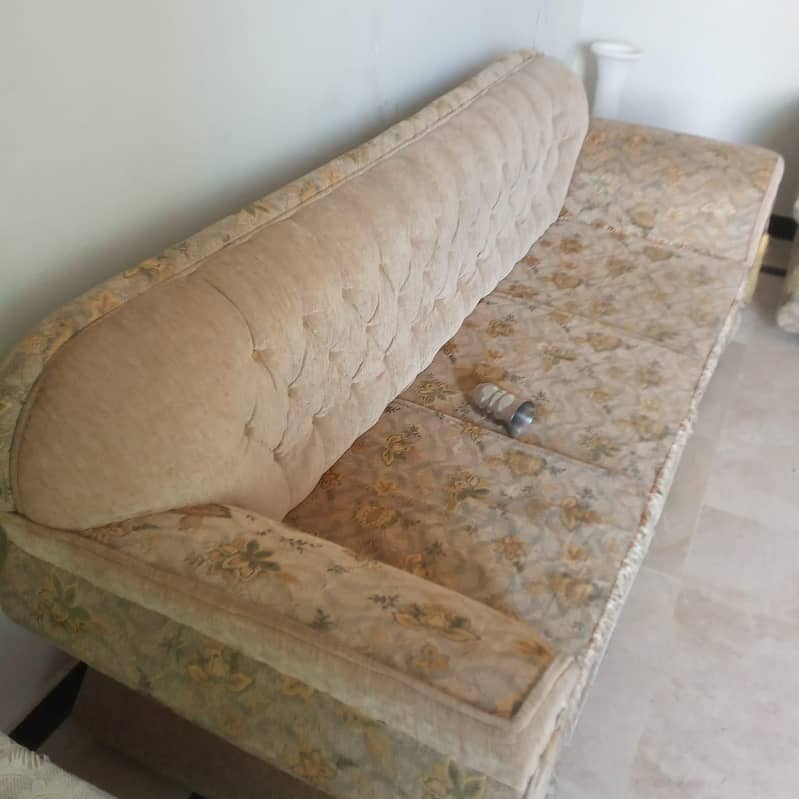 5 seater sofa 3