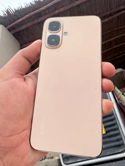 Infnix Smart 10 - Excellent Condition | 4 GB Ram | 64 GB Storage