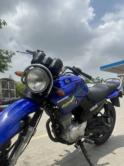 Yamaha YHR 125G