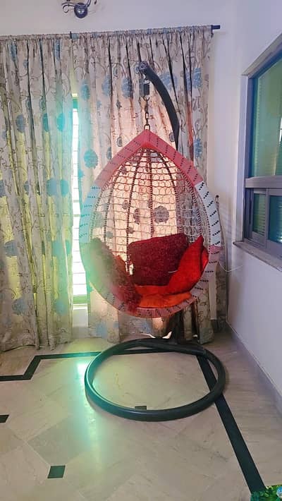 swing in excellent condition