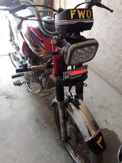 united 70 cc bike good condition.