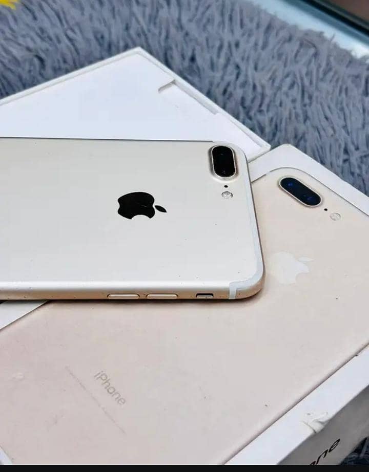 Apple iPhone 7 Plus 3