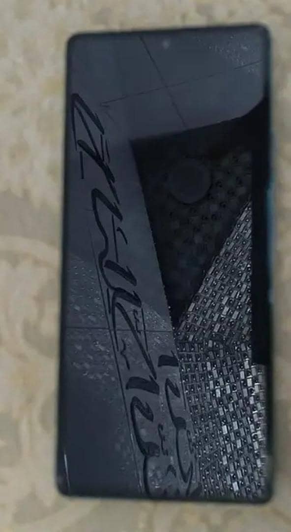 Tecno CAMON 40 4