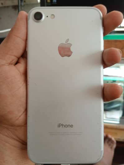 Apple iPhone 7
