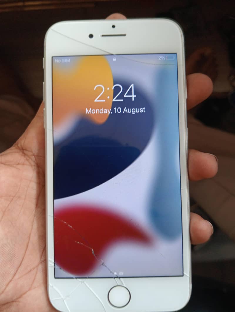 Apple iPhone 7 2