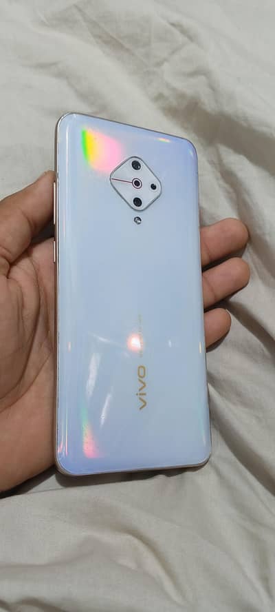 Vivo Y51