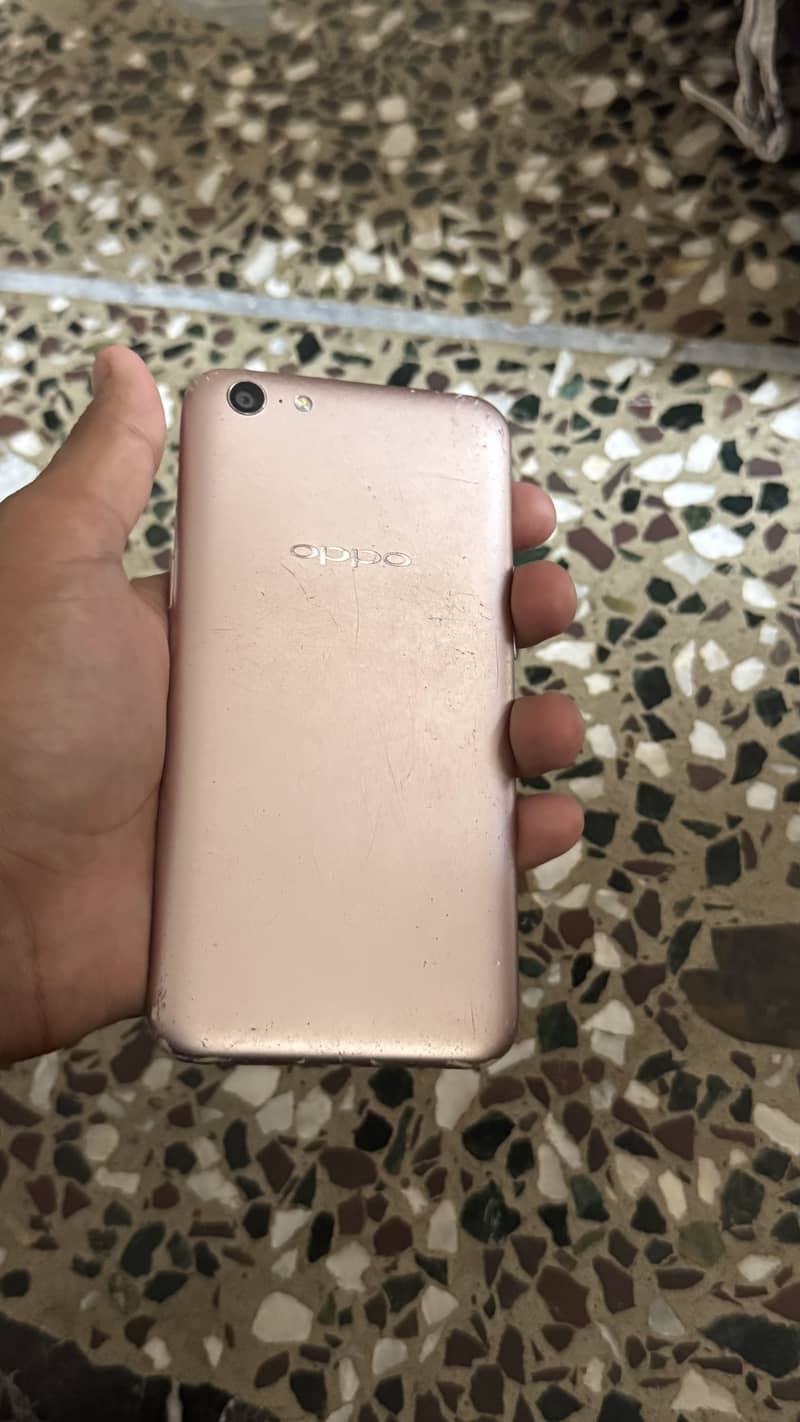 OPPO A71 1