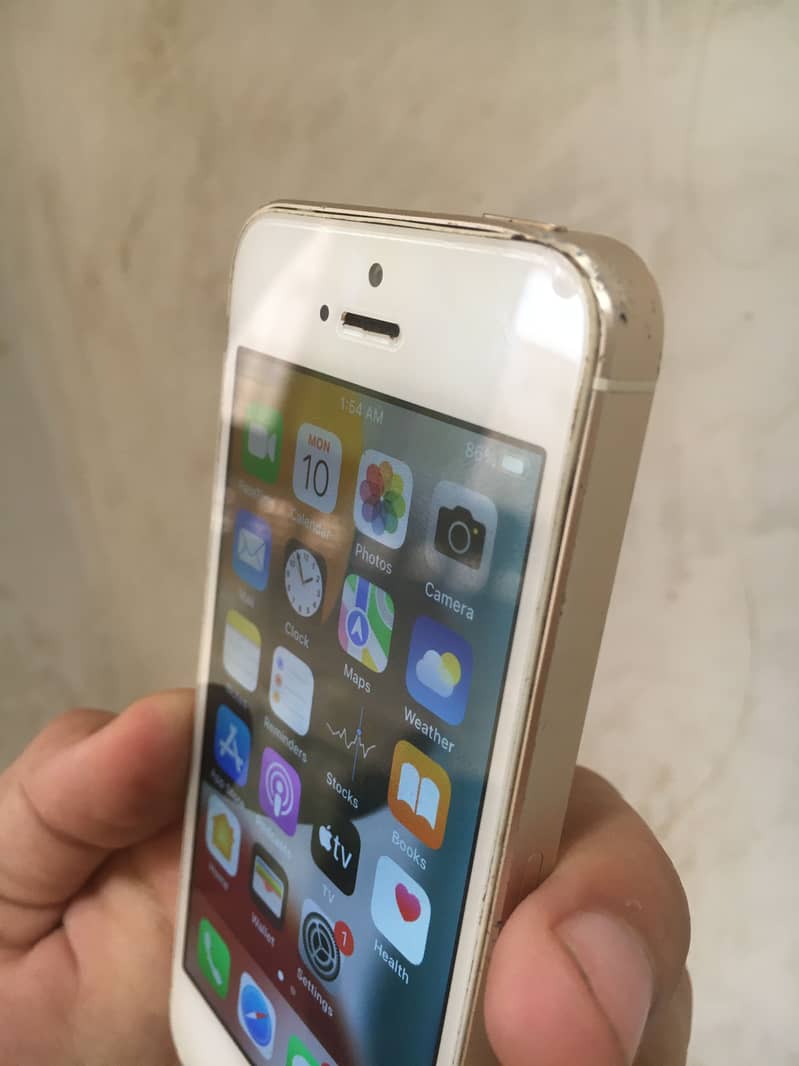 Apple iPhone SE 11