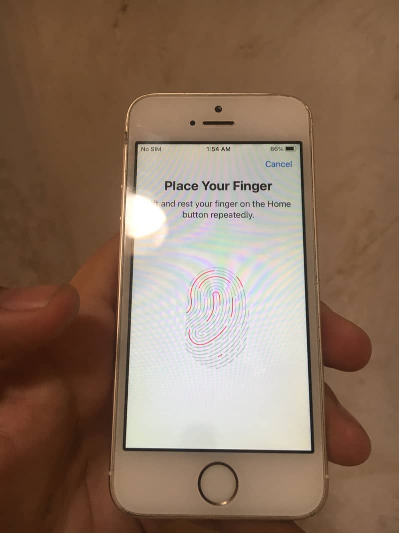 Apple iPhone SE 13