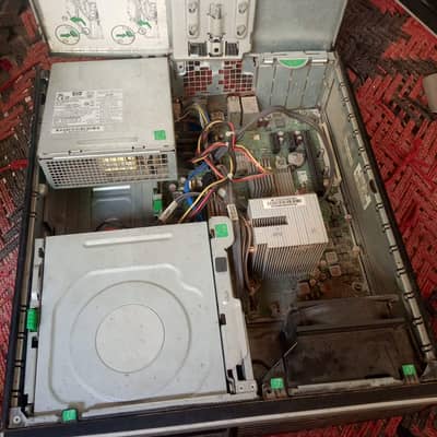 2 computer system ( one hp and one dull ) and one 14 inch LCD