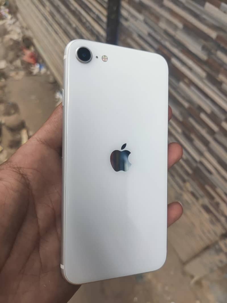 Apple iPhone SE 7