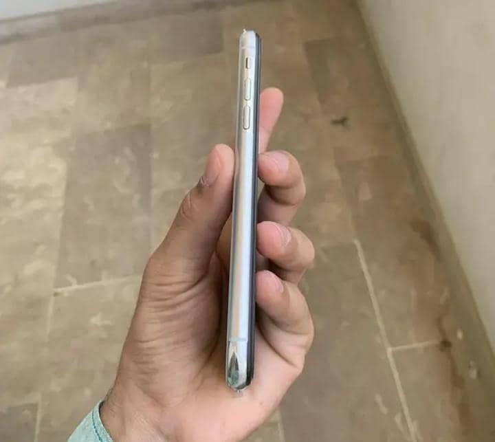 Apple iPhone X 2