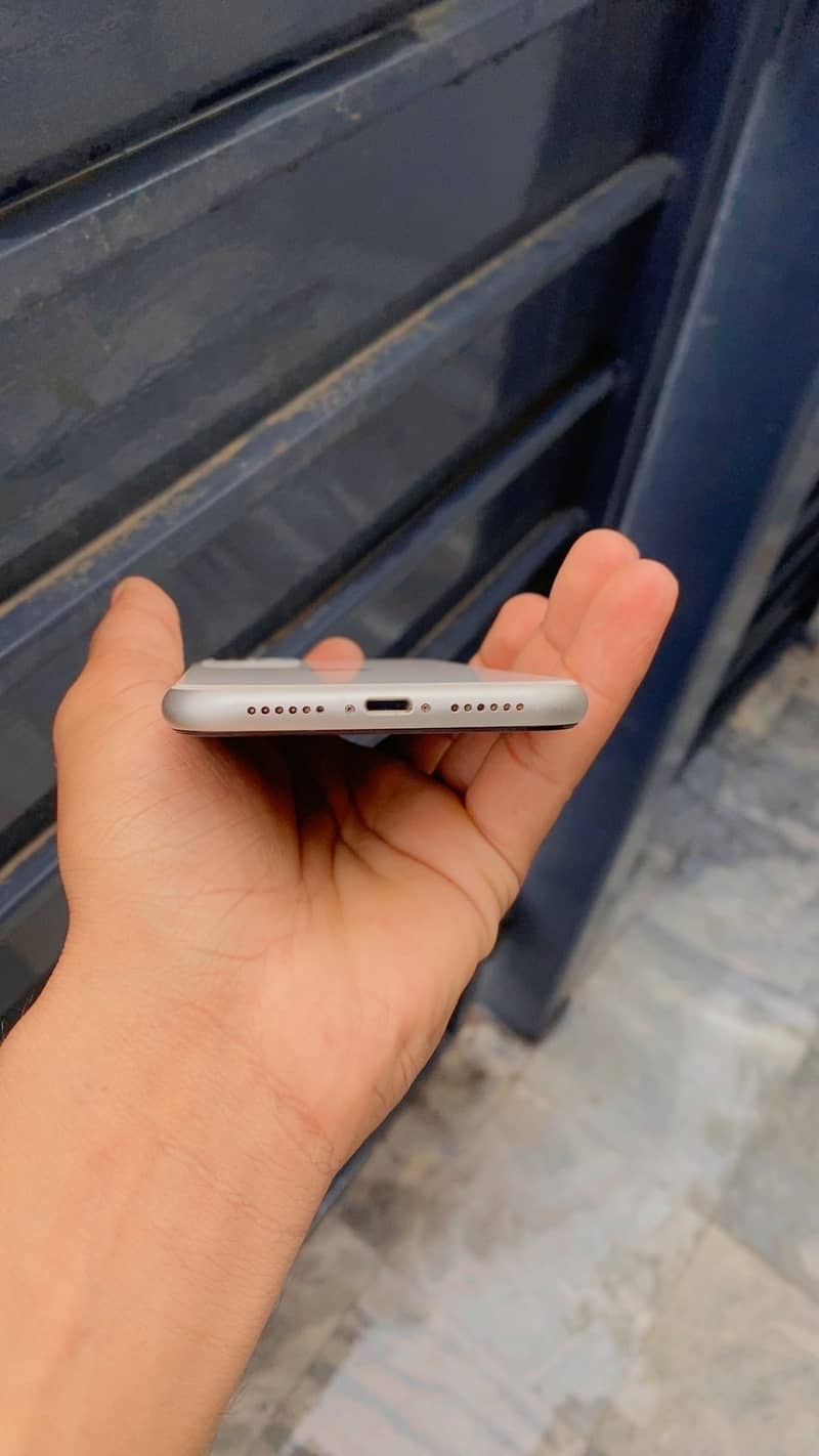 Iphone 11 3