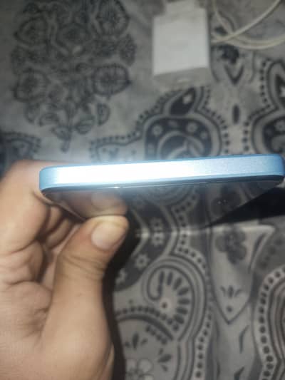 OPPO A60