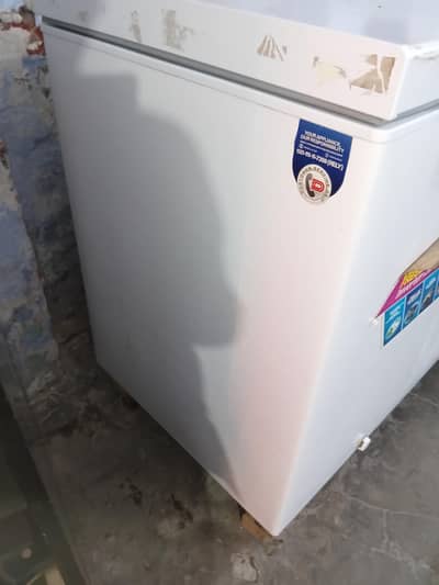Deep freezer
