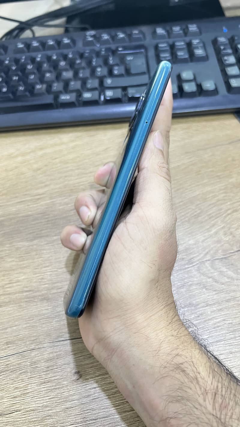 Xiaomi Redmi Note 9 7