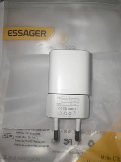 Essager 20W GaN USB-A & Type-C Fast Charger