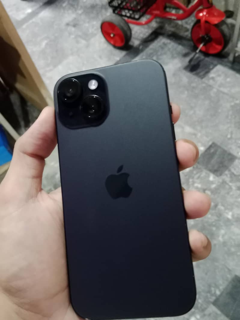 Apple iPhone 15 1