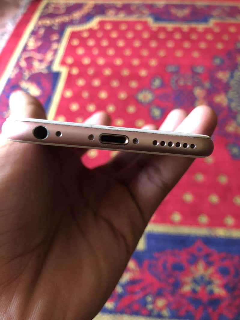 Apple iPhone 6S 2