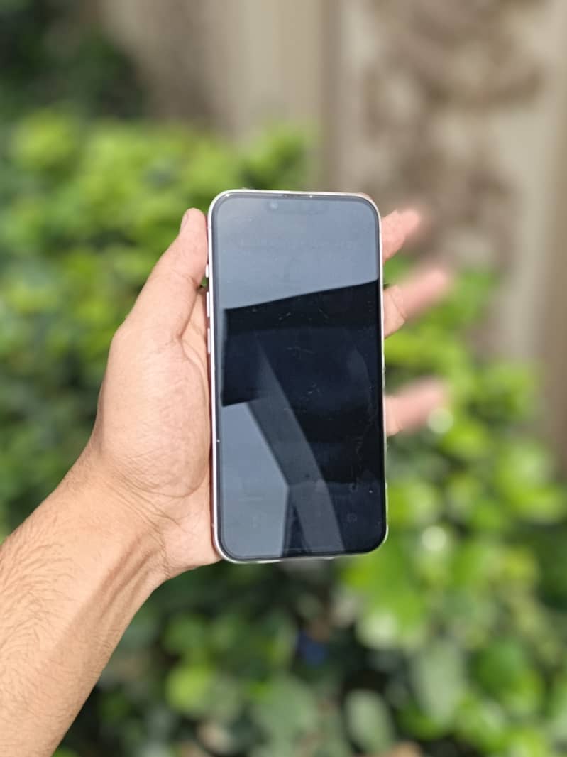 Apple iPhone 14 5