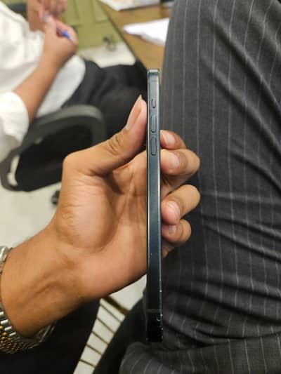 Apple iPhone 15 plus jv