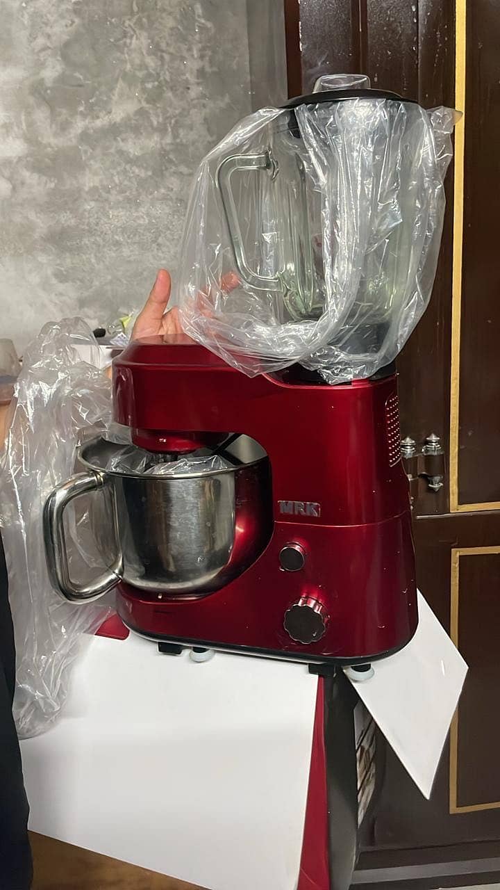 Dough maker with grinder 1