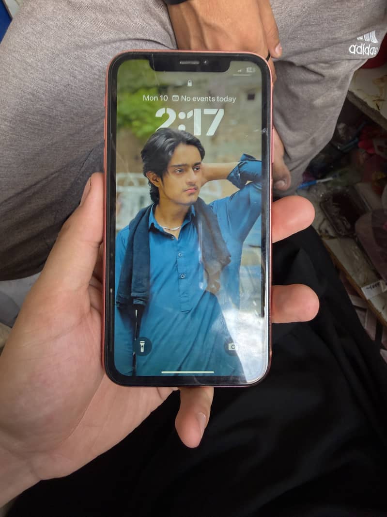 Apple iPhone XR 1