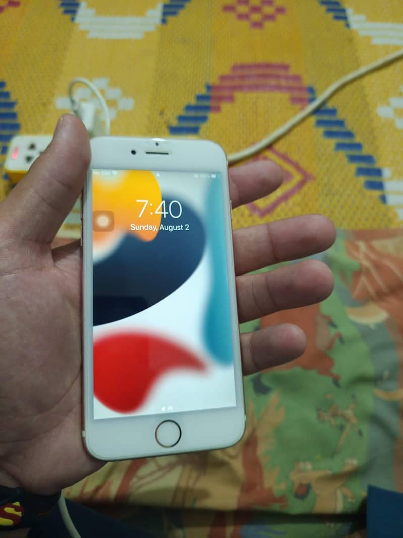 Apple iPhone 6S 3