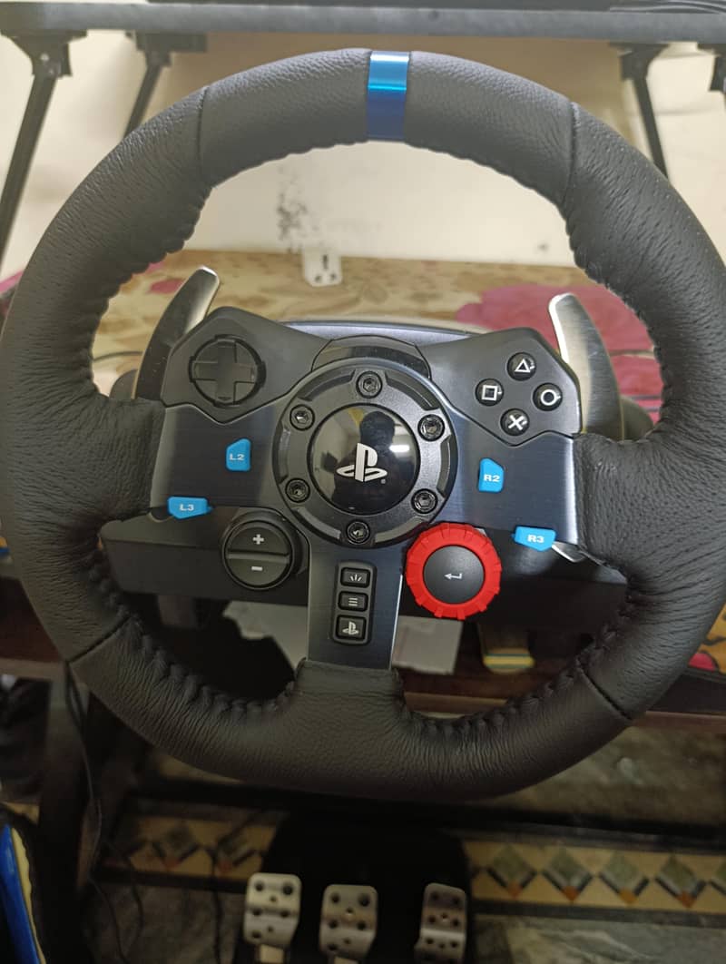 Logitech g29 Driving Simulator 0