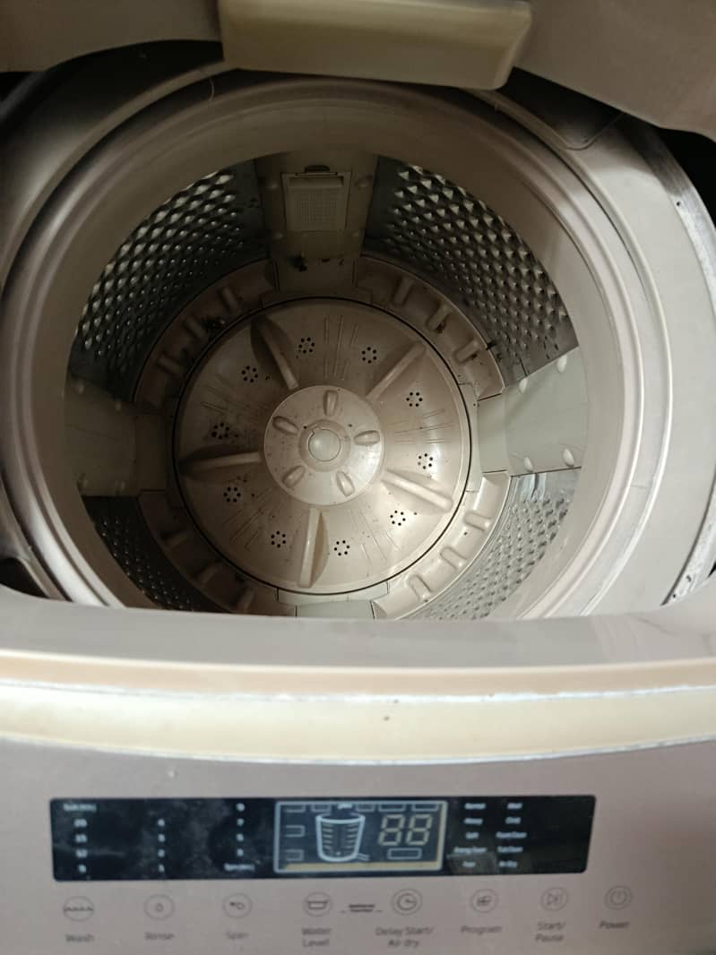 Dawlance fully automatic machine 2
