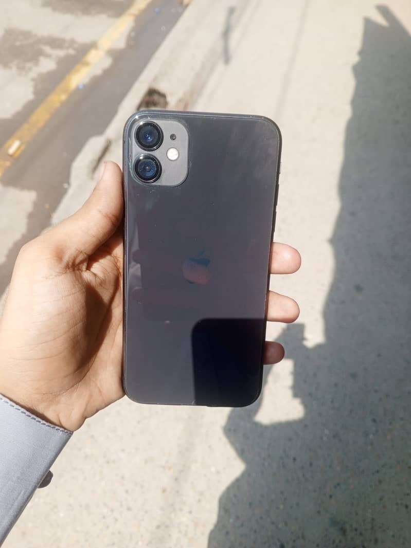 Apple iPhone 11 0