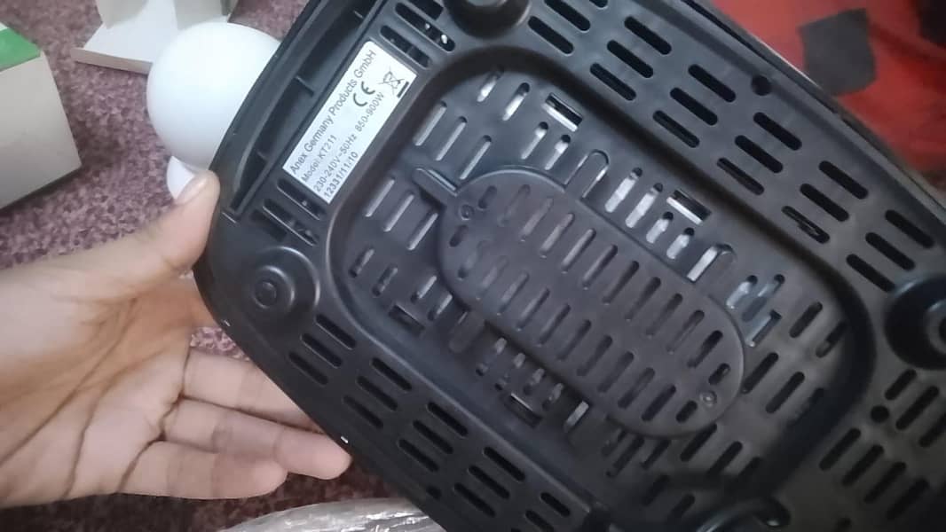 toaster 2