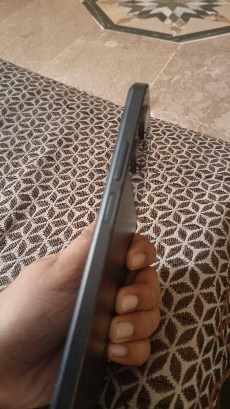 Realme C51 1