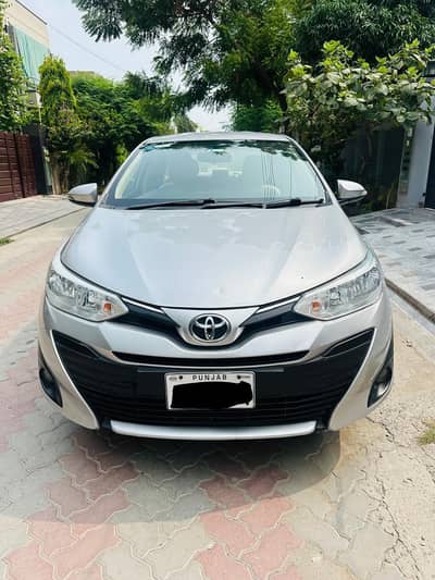 Toyota Yaris ATIV CVT-i 2021 Total Original Paint