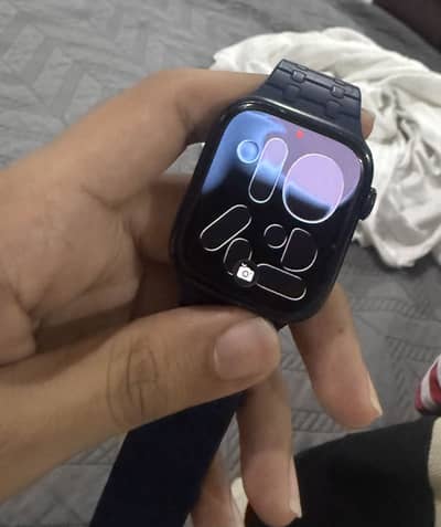 Apple watch series 8
