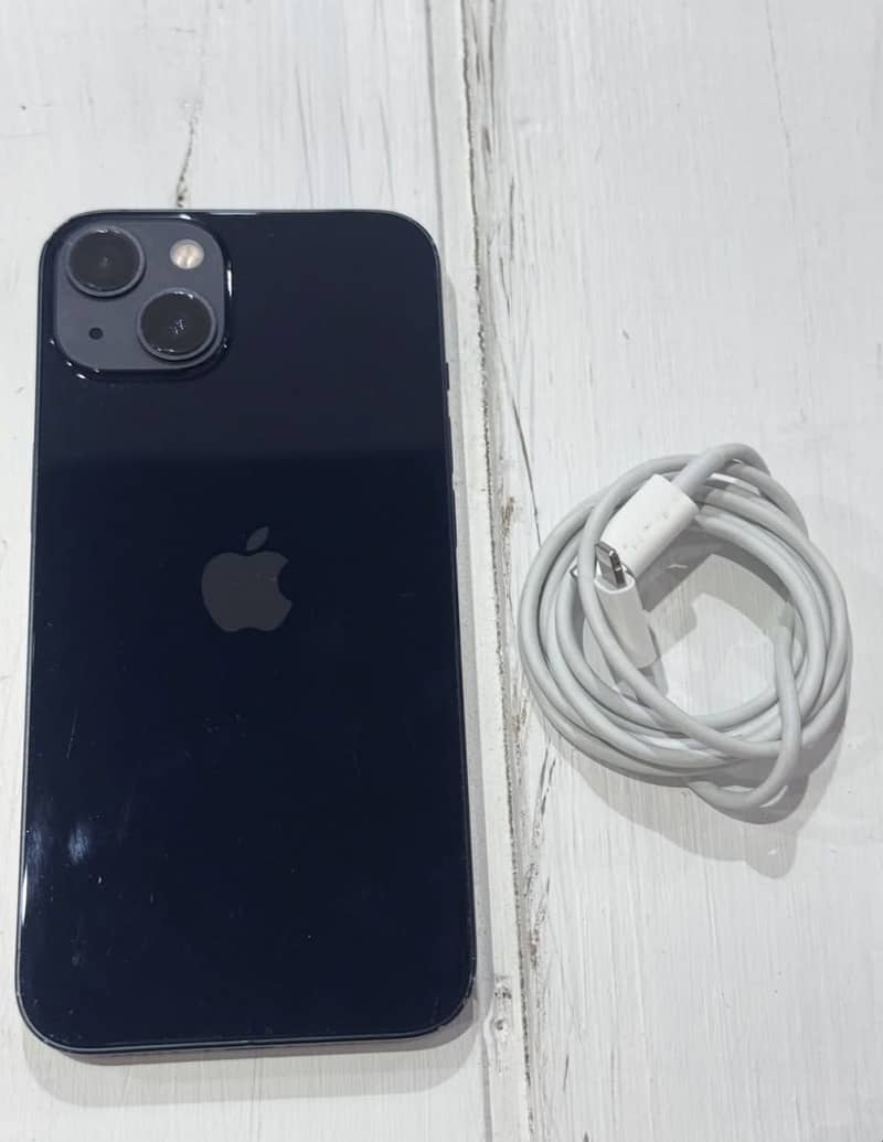 Apple iPhone 13 3