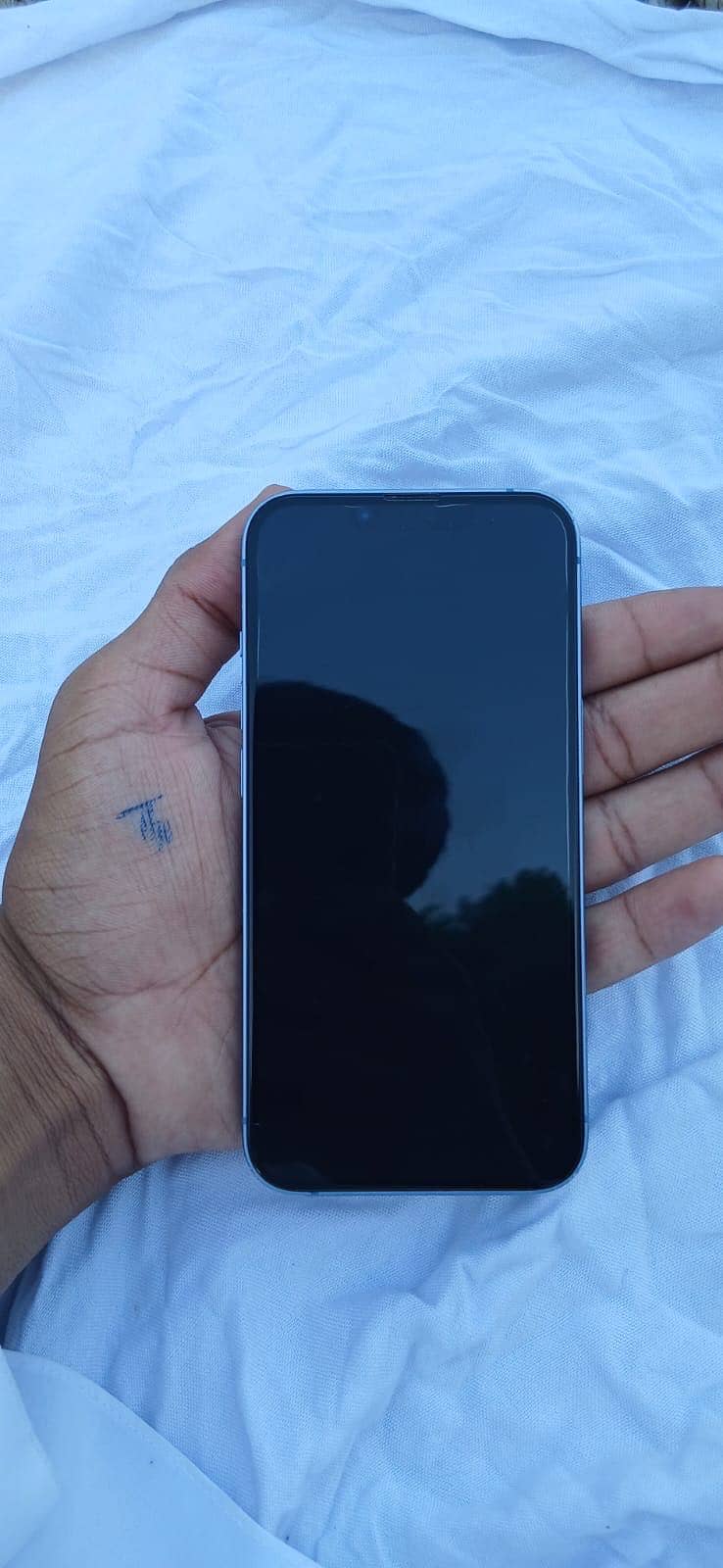 Apple iPhone 14 2