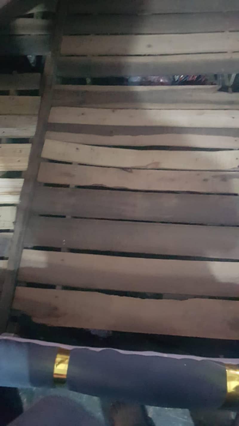 bed used 3