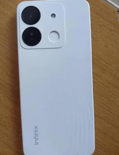 Infinix Smart 7hd 2+2/64 urgent sale