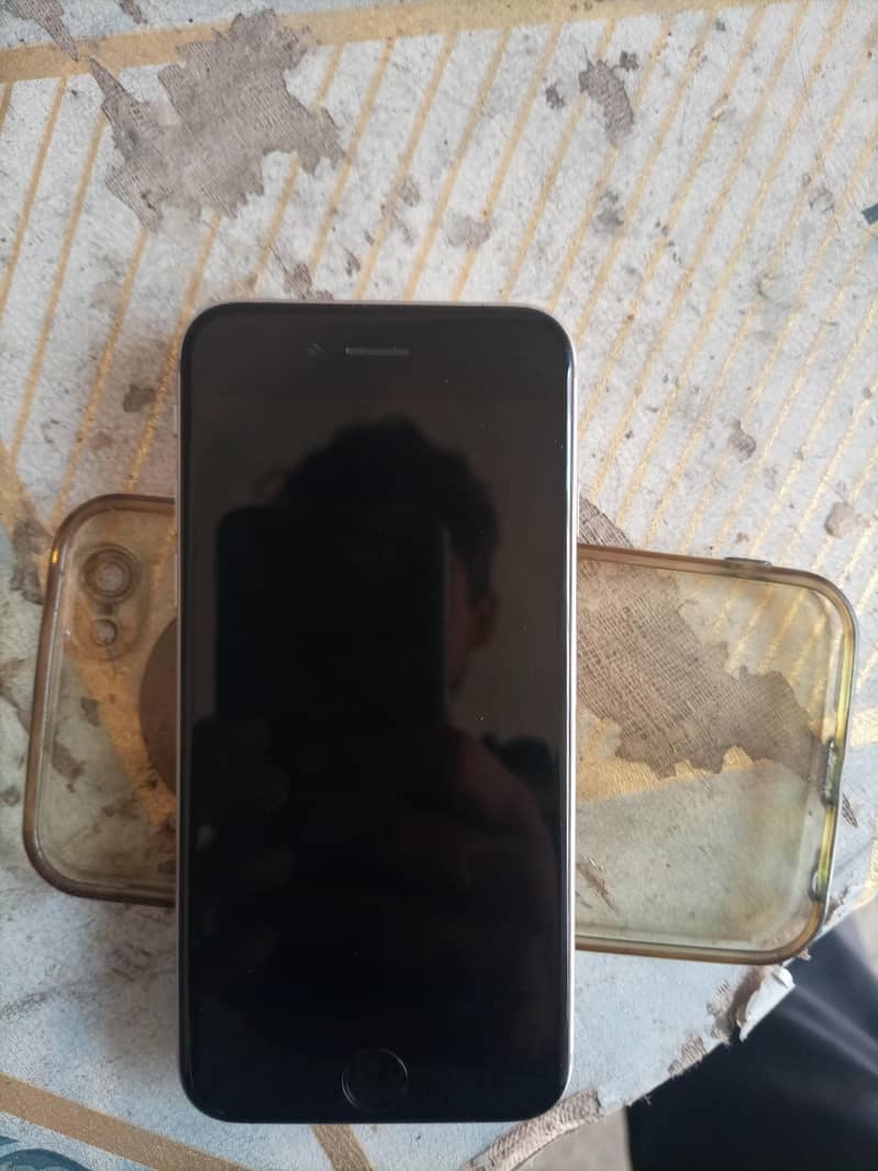 Apple iPhone 6 2