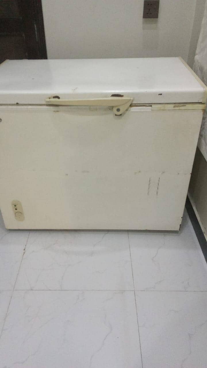 waves Single door deep freezer 0