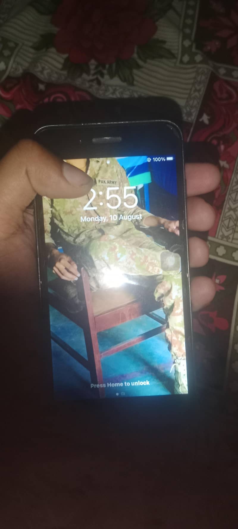 Apple iPhone 7 Plus 2