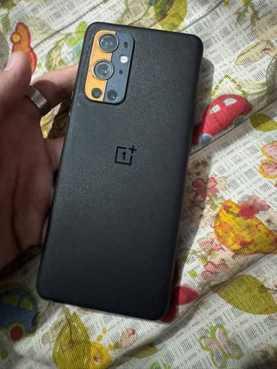 One Plus 9 Pro