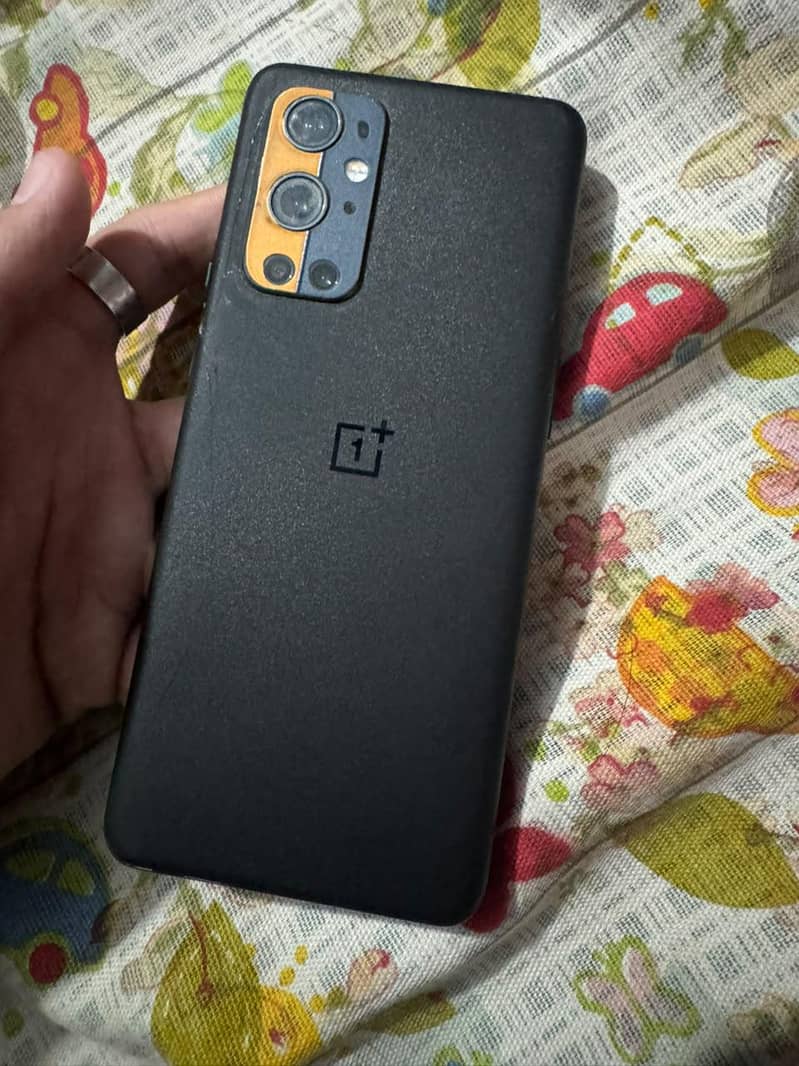 One Plus 9 Pro 0