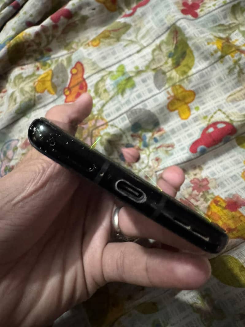 One Plus 9 Pro 4