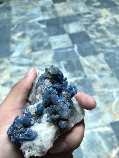 Lajward stone very beautiful and cheap price.