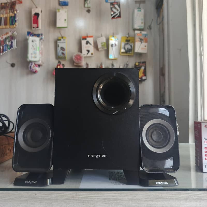 Creative 2.1 Multimedia Speaker 0