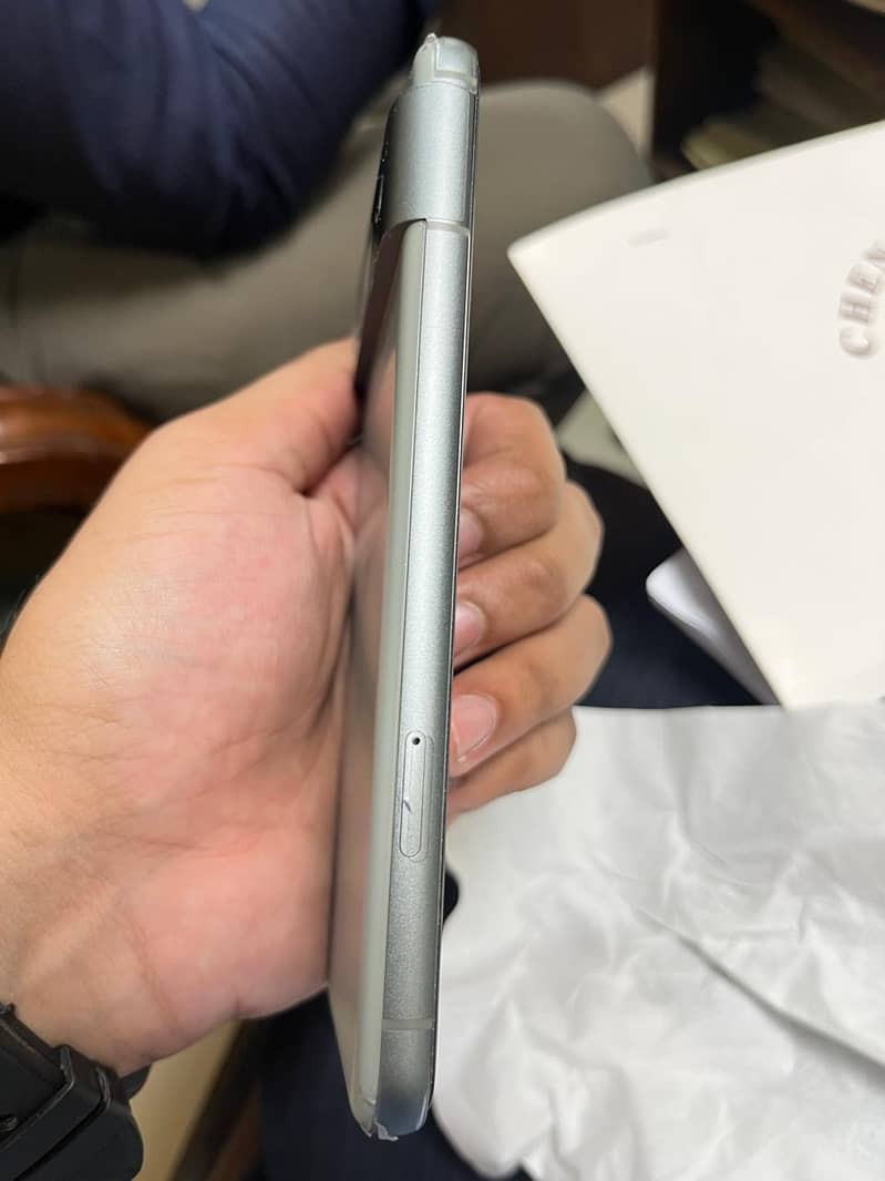 Google Pixel 8 0