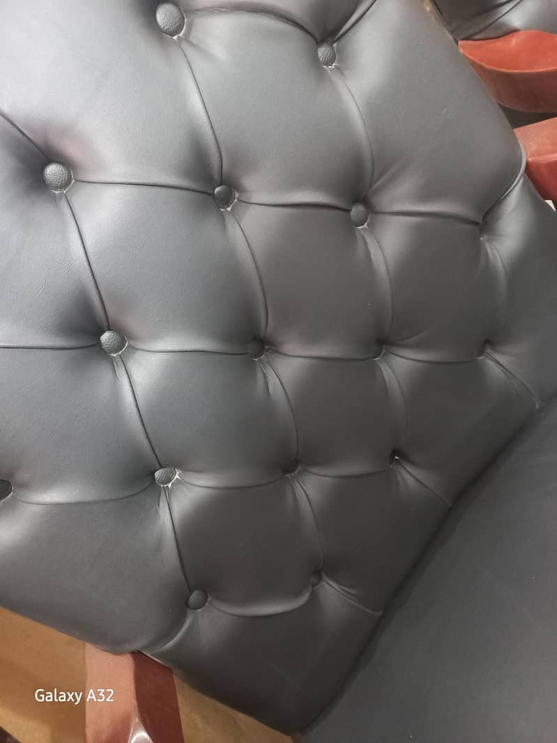 ofice chairs 3