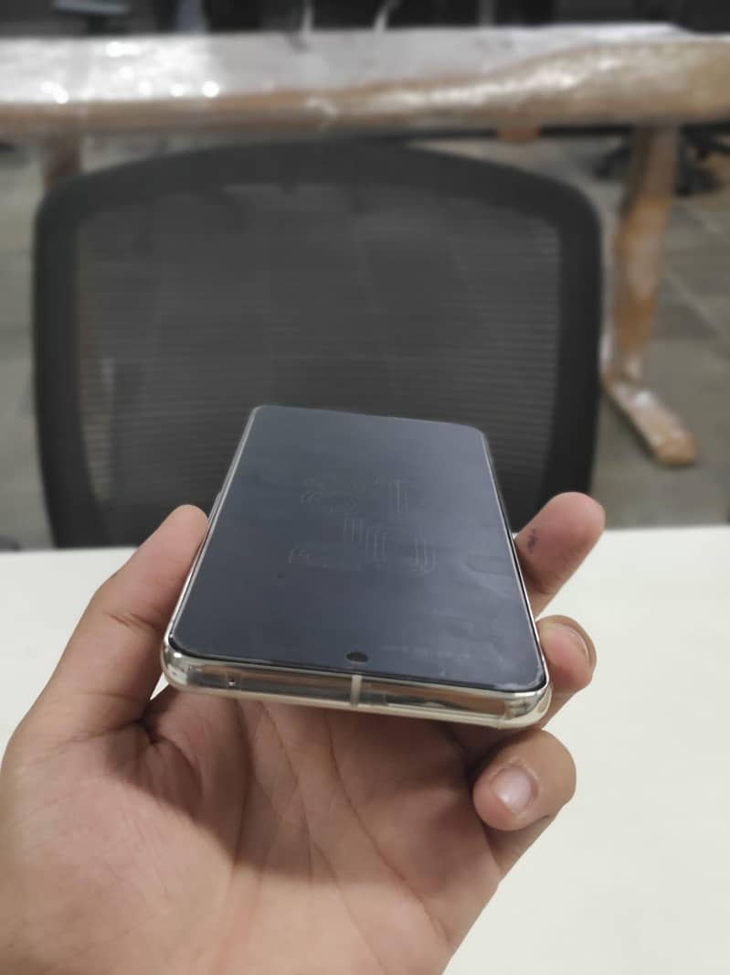 Google Pixel 8 Pro 6